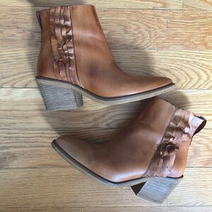 MALA VITA Desiree Leather Ruffle Boot Cognac Saddle Brown Chelsea Style Bootie